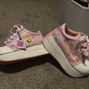 Dolls Kill x SpongeBob Sneakers size 6